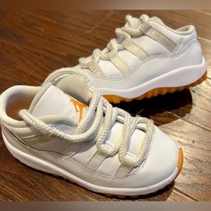 Jordan Retro 11 Low Citrus Toddler Size 9